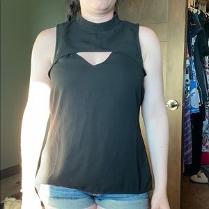 Venus black top